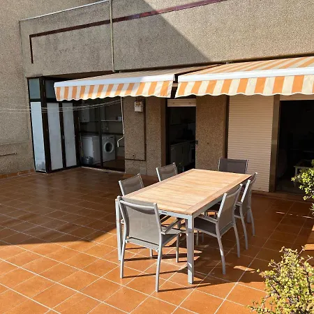 Atico Primera Linea De Playa. * קדיז