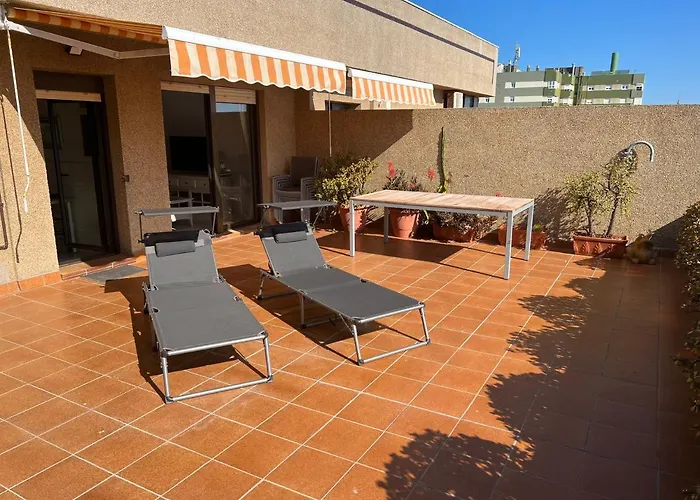 Atico Primera Linea De Playa. Appartement *